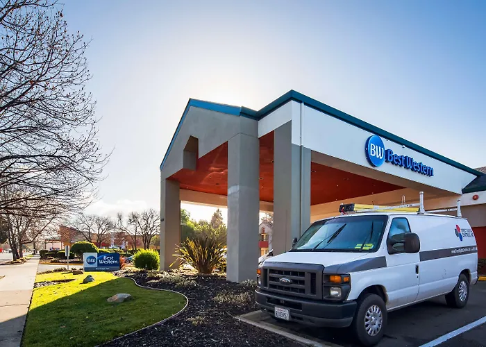 Best Western Heritage Inn